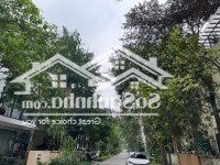 Hiếm Biệt Thự Việt Hưng Cạnh Sân Tennis 200M2 4 Tầng Chỉ 40 Tỷ