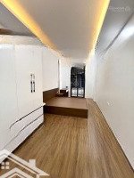 Sát Hồ Đền Lừ - Hoàng Mai - 35M X 5 Tầng Mới Koong - Dân Tự Xây - 2 Thoáng - Gần Ô Tô - Chỉ 6.X T.ỷ