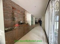 Cho Thuê Căn Biệt Thự Đẹp Khu Vườn Đào Có Bể Bơi Sân Vườn Để Ở, Cạnh Khu Mua Sắm Lotte