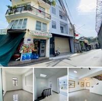 Bán nhà 1 trệt 2 lầu hẻm 412 trương công định