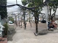 Gấp Gấp Đất Phân Lô Ô Tô Tránh Giá Bán 6,4 Tỷ Có Tldiện Tích45M , Đất Vuông Vắn , Nhà View Sân Chơi