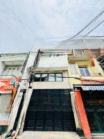 25 Tỷ - Dòng Tiền 100 Triệu/Tháng, 84M2. 6 Tầng Thang Máy. 12 Phòng Chdv Cao Cấp. Đường 8M Hoàng Sa Tb
