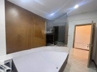 Nhà Bát Khối 5 Tầng- Oto Đỗ Cửa Ngày Đêm- Cạnh Trường Học , Công Viên -4.95 Tỷ
