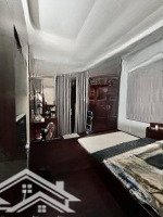 Biệt Thự Góc 2 Mặt Hẻm- Ngay Bv Q75- Nguyễn Kiệm P4- Gần Sân Bay- 6X17M- 3 Tầng- 3 Phòng Ngủ81M2