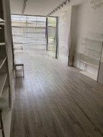 Cho Thuê Nhà Mặt Phố Đinh Liệt, Vị Trí Rất Đẹp, Mặt Tiền 3M, Liên Hệ: 0968952621, Phù Hợp Souvenir