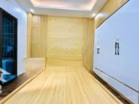 Chính Chủ Bán Nhà Kim Giang 32M-5 Tầng Đầy Đủ Công Năng , Ngõ Rộng Thênh Thang Gần Bãi Ô Tô .