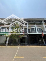 Nhà 1 Trệt 2 Lầu Siêu Đẹp Kdc Phú Hồng Thịnh, Dĩ An Có Hoàn Công Giá Bán 4,8 Tỷdiện Tích65M