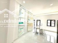 Bán Gấp Nhà Phố Gia Khải 2Ty900