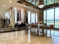 Bán Căn Hộ Chung Cư Tại Vinhomes Metropolis - Căn Duplex 2 Tầng 207M2- Giá Tháng 4 Bán Chỉ 20.X Tỉ