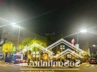 Bán Căn Góc Vip Nhất Khu E Kim Long.diện Tích250M2 Có Quán Cafe Đang Cho Thuê 35 Triệu/Tháng. 0768470056