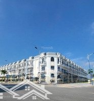 Bán Nhà Shophouse 3 Phòng Ngủ 4 Vệ Sinhtại Tt Hành Chính Bàu Bàng, 3,4 Tỷ, 100M2 Shr Giá Siêu Hời