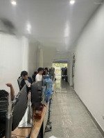 Cho Thuê Nhà Mặt Phố Dịch Vọng Hậu-Duy Tân-Cầu Giấy 100M2 7 Tầng 1 Hầm.mặt Tiền6M. Thông Sàn. Giá 70 Triệu