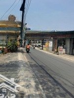 Bán Nr Đẹp Tại Thạnh Lộc 41, 10,5 Tỷ, 330M2, 4 Phòng Ngủ 5 Vệ Sinh Mặt Tiền 6M