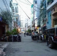 Bán Nhà Đường Lê Văn Sỹ, Đối Diện Chợ Nguyễn Văn Trỗi, Quận 3 - 11M X 25M. Ctxd 7 Tầng, Giá Bán 25 Tỷ