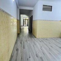 BÁN NHANH NHÀ ĐƯỜNG 7,5M GẦN NGAY CHỢ HÒA XUÂN.