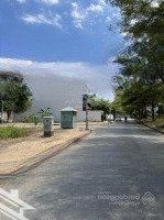 Cần Bán Lômặt Tiềnđường An Viễn , Trảng Bom.đồng Nai. Giá Bán 2Tỷ3/120M2.Sổ Riêng .Full Thổ Cư