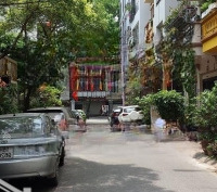 Cho Thuê Nhà Riêng Tại Ngọc Khánhdiện Tích65M2 X 5Tmặt Tiền4M Ngõ Rộng Oto Tránh Cho Thuê Vp, Ở Giá 20 Triệu/Th