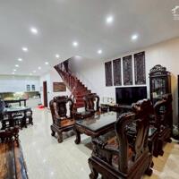 Bán mặt ngõ kinh doanh, đường ô tô tránh nhau phố Lạc Long Quân ngõ thông Hồ Tây, DT 55m2, MT 4.5m