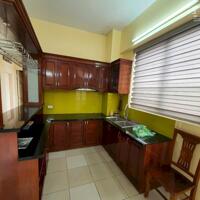 Cho thuê chung cư Momota 151 Nguyễn Đức Cảnh 2pn rộng đẹp 0902175990