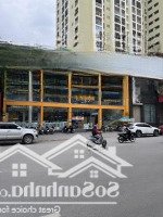 Nhà Mặt Phố Cầu Giấy 208.4M2Mặt Tiền8M Vỉa Hè Rộng, Kinh Doanh