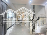 35 Triệu/Tháng Nhà Phố 7X20M Siêu Đẹp Có Sân Vườn Thoáng Mát, Nhà Mới 1 Trệt 3 Lầu Tại Lakeview City