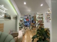 Hot!!! Nhà Mặt Phố Lê Đại Hành 60M2,Mặt Tiền5M , 30 Triệu/Tháng
