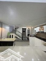 Bán Gấp Đi Nước Ngoài Phạm Đình Hổ Đứng Trước Nhà Là Thấy Biển. Mặt Đường 7 Mét Trung Tâm Của Quận
