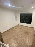 Chính Chủ Bán Căn 1Pn+ 47M2, Origami-Vinhomes Q9, Tầng Trung View Hồ Bơi Công Viên, Đã Có Sổ Ở Ngay