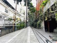 Bán Biệt Thự Sân Vườn Giang Văn Minh, Quận Ba Đình. Mặt Tiền 12M. Giá 289 Triệu/M2
