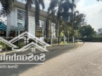 Bán Biệt Thự Đơn Lập Mỹ Phú 1 ,Căn Góc 2 Mặt Tiền,Dt :22,75 *16M, Giá Bán 130 Tỷ,Sổ Hồng.0903.775178