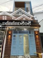 Gấp Lắm Rồi. Nhà 45M2 Đoàn Văn Bơ Gần Nguyễn Tất Thành. Xây 1 Trệt 2 Lầu Giá Bán 2Tỷ 650. Sổ Sẵn Hẻm 5M