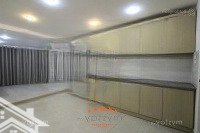 Bán Nhà Mặt Phố Lạc Long Quân, 17,7 Tỷ, 80M2, Thang Máy , 6 Phòng Ngủ 6 Vệ Sinhchỉ Với View Đẹp