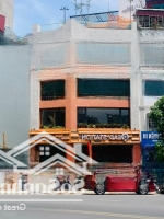Cho Thuê Mbkd Phố Đội Cấn Cực Sầm Uất, Diện Tích: 120M2, Mặt Tiền Rộng 6M5, Mọi Mô Hình