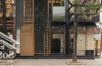 Cho Thuê Mbkd Phố Khúc Thừa Dụ, Diện Tích: 50M2 X 2 Tầng, Hai Mặt Tiền: 3M. Mọi Mô Hình