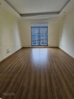 Bán Nhà Tư Đình Long Biên 40M², 3 Tầng, Tự Xây Kiên Cố, Dân Trí Cao, Nhỉnh 7 Tỷ,Ra Aeon Gần,Ô Tô Đỗ