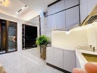Nhỉnh 4 Tỷ Có Ngày Căn Nhà 21M 6 Tầng Trung Tâm Đống Đa Ngõ Thông