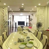 Bán nhà Hoàng Cầu, Trần Quang Diệu trước nhà ô tô tránh - Kinh doanh 60m x Mt 4,6M