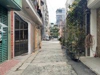 Chủ Thiện Chí Bán Giảm 800 Triệu Nhà Nghi Tàm Thông Thoáng, Ngay Gần Chợ. 46M2 X 2 Tầng