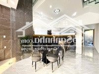 Nhà Gần Vòng Xoay Hiệp Thành 3, Diện Tích Siêu Đẹp, (5.7 X 25), Tổng 141,5M2, Nhà Full Nội Thất