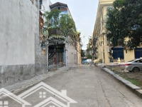 Nhà Kiêu Kỵ,Gia Lâm,Phân Lô Cán Bộ, Trường Học Các Cấp Xung Quanh,Gần Chợ, Ô Tô Tránh Thông Tứ Tung