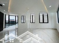 Bán Nhà Mặt Phố Tại Nguyễn Chí Thanh, 23 Tỷ, 56M2, 8 Phòng Ngủ 7 Vệ Sinh Mặt Tiền 8.3M, Pháp Lý Đầy Đủ