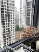 Chính Chủ Gửi Bán Căn Hộ Loại 2N Và 3N, Full Đồ, View Hồ, Quảng Trường Giá Bán 5,8 Tỷ Đến 7,5 Tỷ