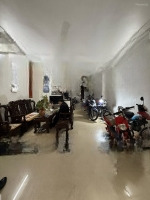 Bán Nhà Phố Nguyễn Khang - Trung Tâm Cầu Giấy - Sổ Đỏ Nở Hậu - Có Sân Trước Nhà