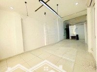 Nhà Cho Thuê Nguyên Căn Góc 2. Mặt Tiền Đường 3/2, P14, Quận 10 (Kdtd)