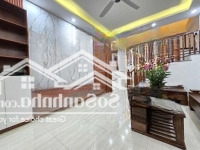 Bán Nhà Đẹpdiện Tích52M2 Dân Xây, Full Nội Thất Phố Nguyễn Văn Cừ, Ngô Gia Tự, Long Biên