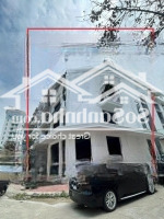 Giá Ngã Cây Căn Góc Nhà Phố Ngay Đường 25/4 Hạ Long