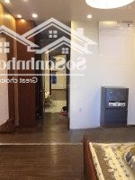 Bán Nhà Mặt Tiền Đường Thống Nhất, Phường 11, Gò Vấp - Hướng Nam, Giá Bán 10.5 Tỷ (82,5M2)
