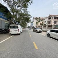 Cực Hiếm! 175m2 đất thổ cư, mặt phố Hoa Động, đường rộng 17m, kinh doanh và an cư đều lợi!