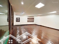Cho Thuê Biệt Thự Đơn Lập 3 Mặt Thoáng Khu Bán Đảo Linh Đàm.diện Tích280M2 Xd 150M2 X 4T,Mặt Tiền12M. 35 Tr