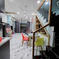 BÁN NHÀ ĐẸP NGUYỄN VĂN QUỲ QUẬN 7, 3 TẦNG, NGANG 5M CHỈ 5.7 TỶ